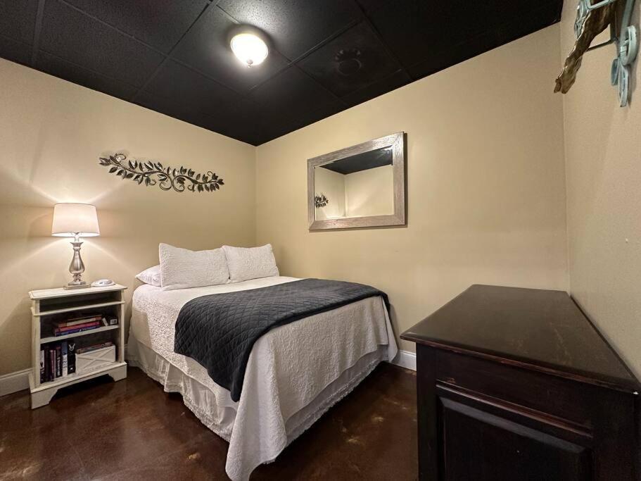 Haven At Hazel~Downtown Bungalow Demorest Ngoại thất bức ảnh