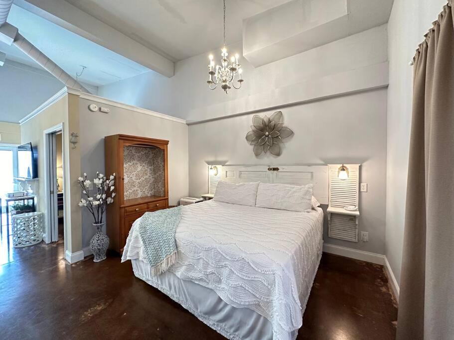 Haven At Hazel~Downtown Bungalow Demorest Ngoại thất bức ảnh